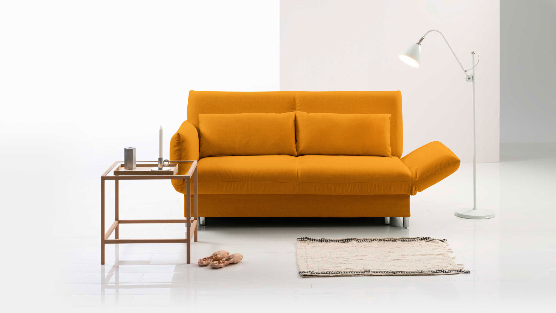 Schlafsofa Brühl aus Stoff in Curry CAMP 2B Bettsofa Schlafsofa currygelber Stoffbezug & Metallfüße verchromt glänzend - Stellfläche ca. 173-218 x 83 x 106 cm