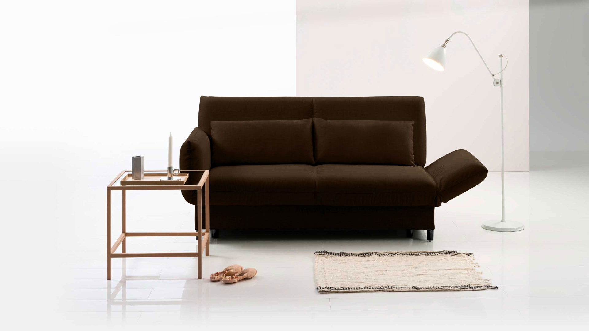 Schlafsofa Brühl aus Holz Leder in Dunkelbraun CAMP 2B Bettsofa Schlafsofa espressofarbener Lederbezug & schwarze Holzfüße - Stellfläche ca. 173-218 x 83 x 106 cm