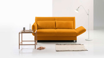 Schlafsofa Brühl aus Stoff in Curry CAMP 2B Bettsofa Schlafsofa currygelber Stoffbezug & schwarze Holzfüße - Stellfläche ca. 173-218 x 83 x 106 cm